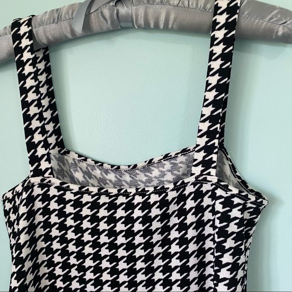 4 for $25 NWOT SHEIN CAMI DRESS - Picture 7 of 8